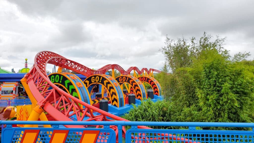 Slinky Dog Dash - a kid-friendly coaster